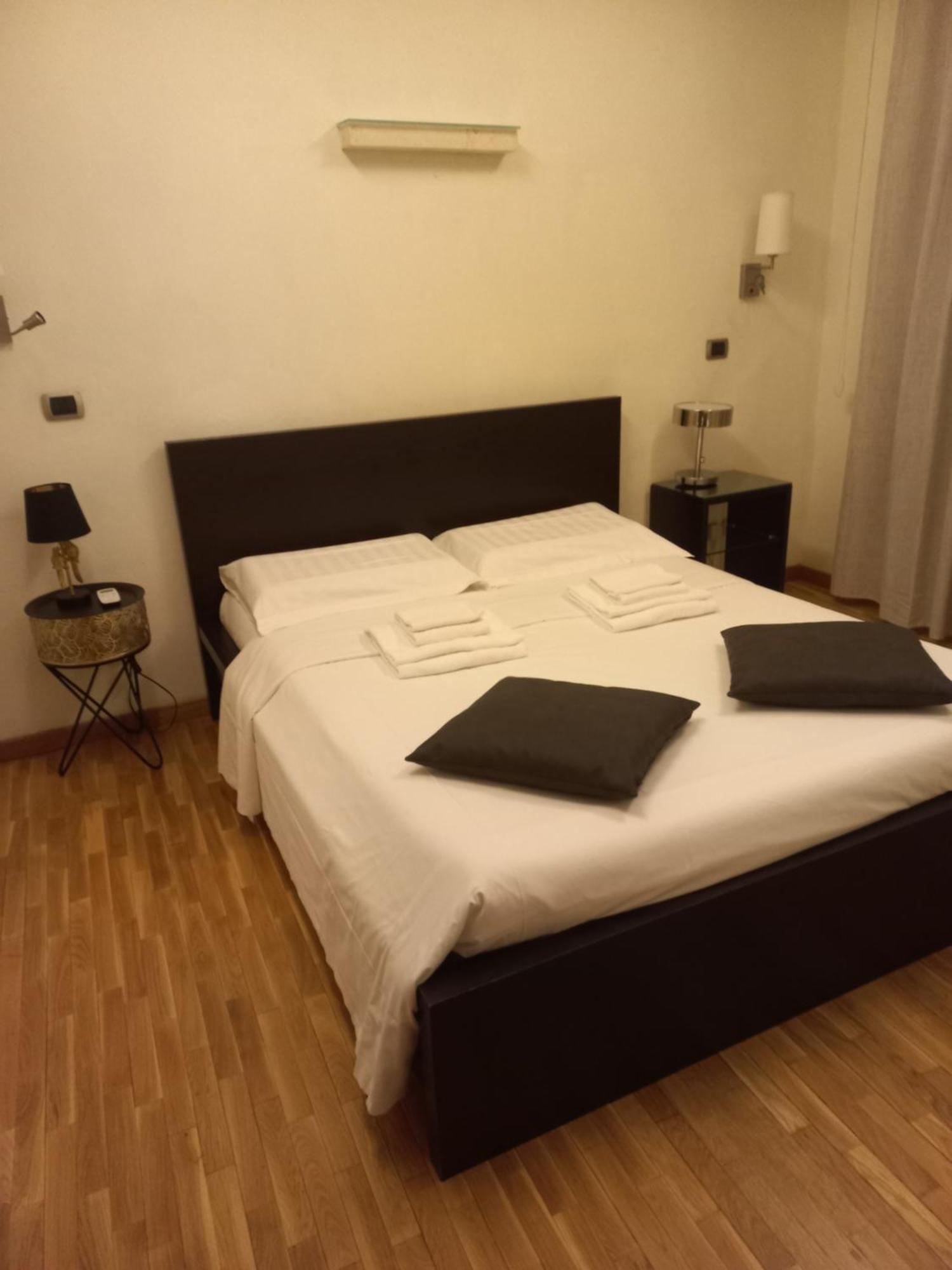 Stefano House Appartamento Fontana Di Trevi Rome Room photo